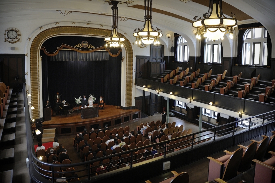 【バラエティ豊かな挙式会場】